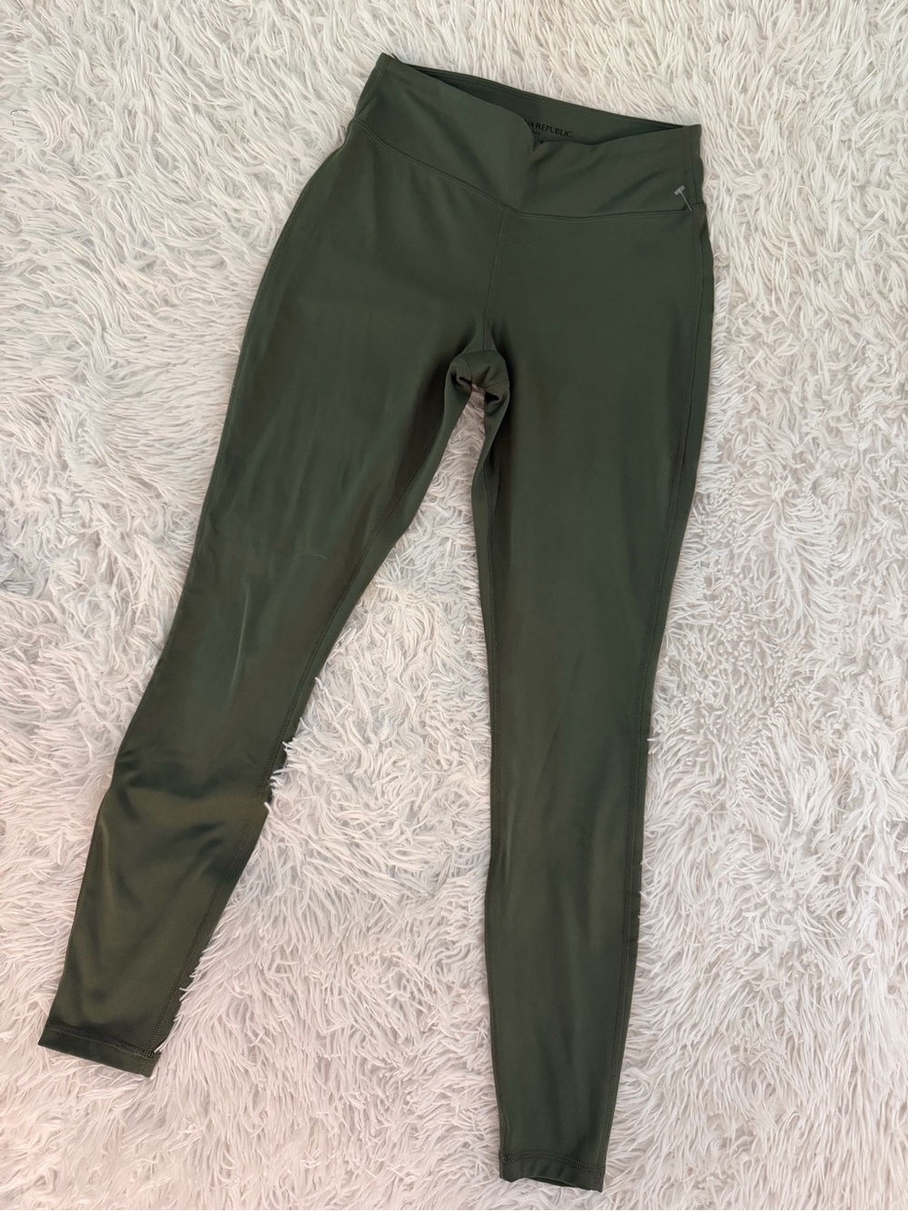 Banana Republic High Rise Olive Green Leggings Size Small NWOT